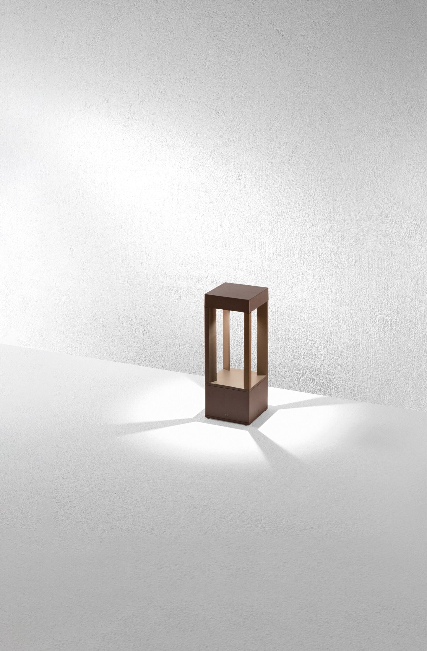 Aria quadra corten paletto