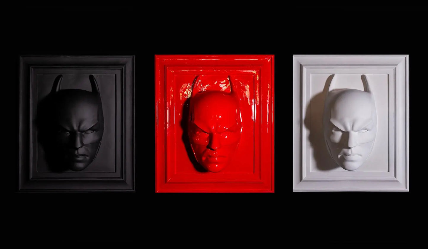 Eroe notturno nero opaco