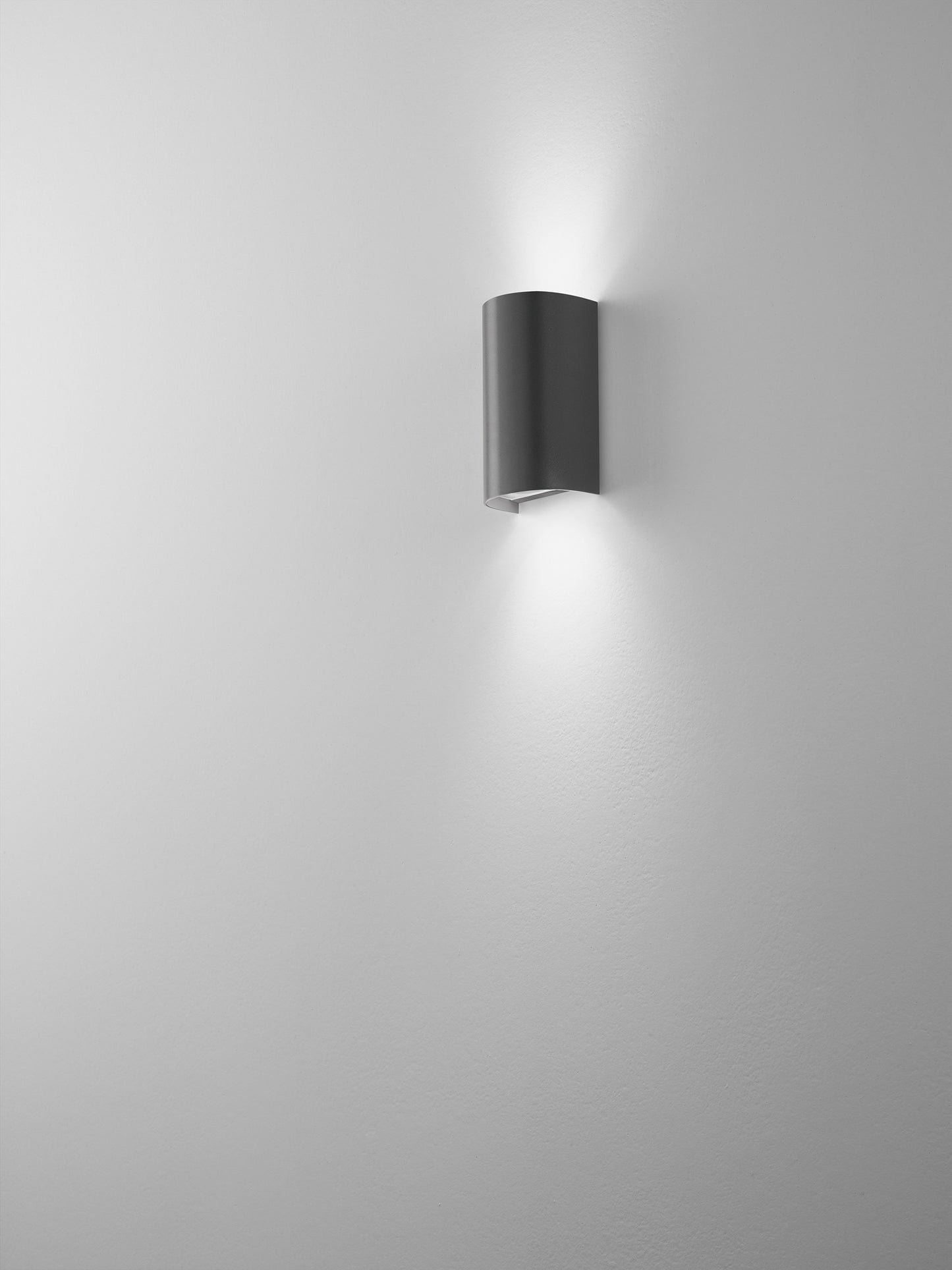 Nautia applique