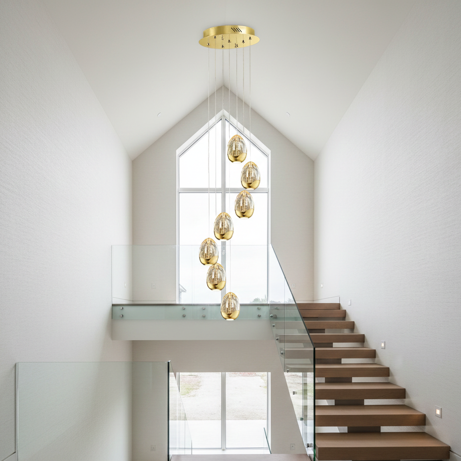 Golden sospensione egg splendore cosmico oro